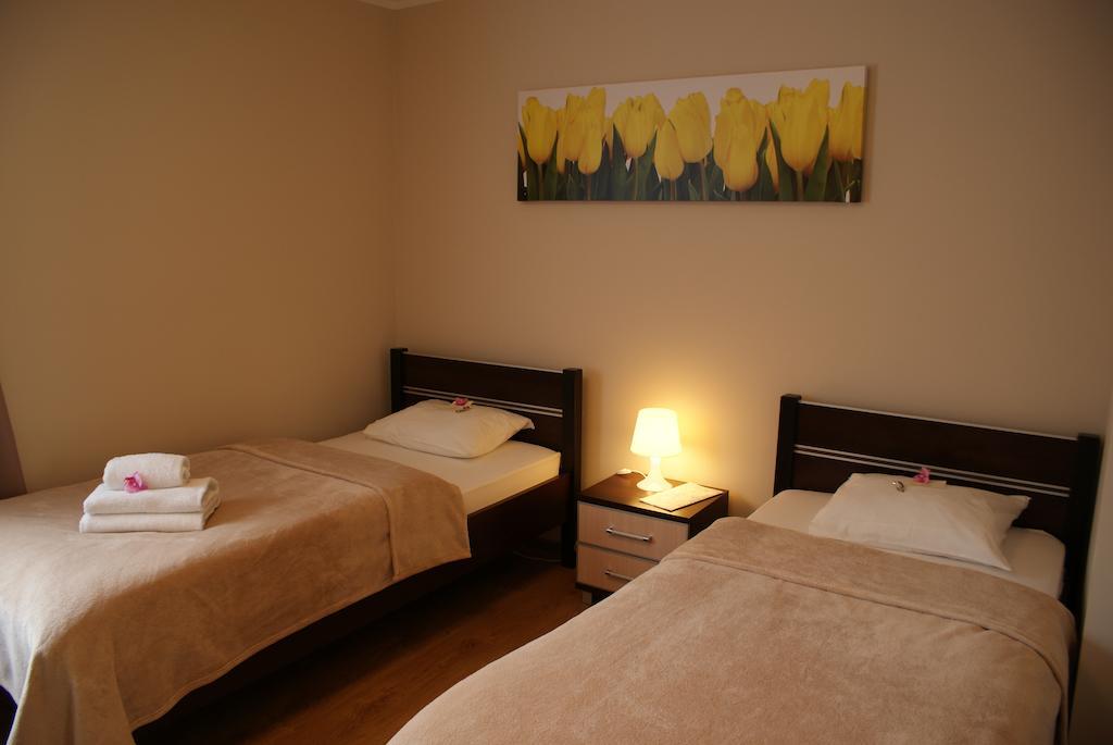 Pinhouse24 Apartment Poznan Ngoại thất bức ảnh