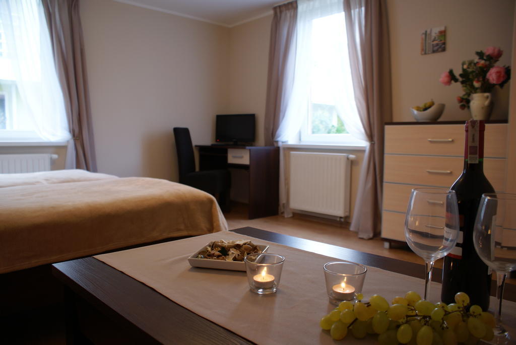 Pinhouse24 Apartment Poznan Phòng bức ảnh